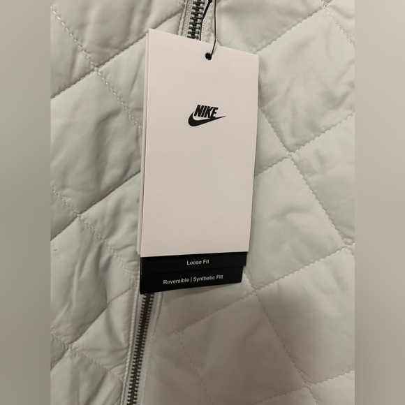 NWT Nike reversible jacket in white, size large - Picture 6 of 9